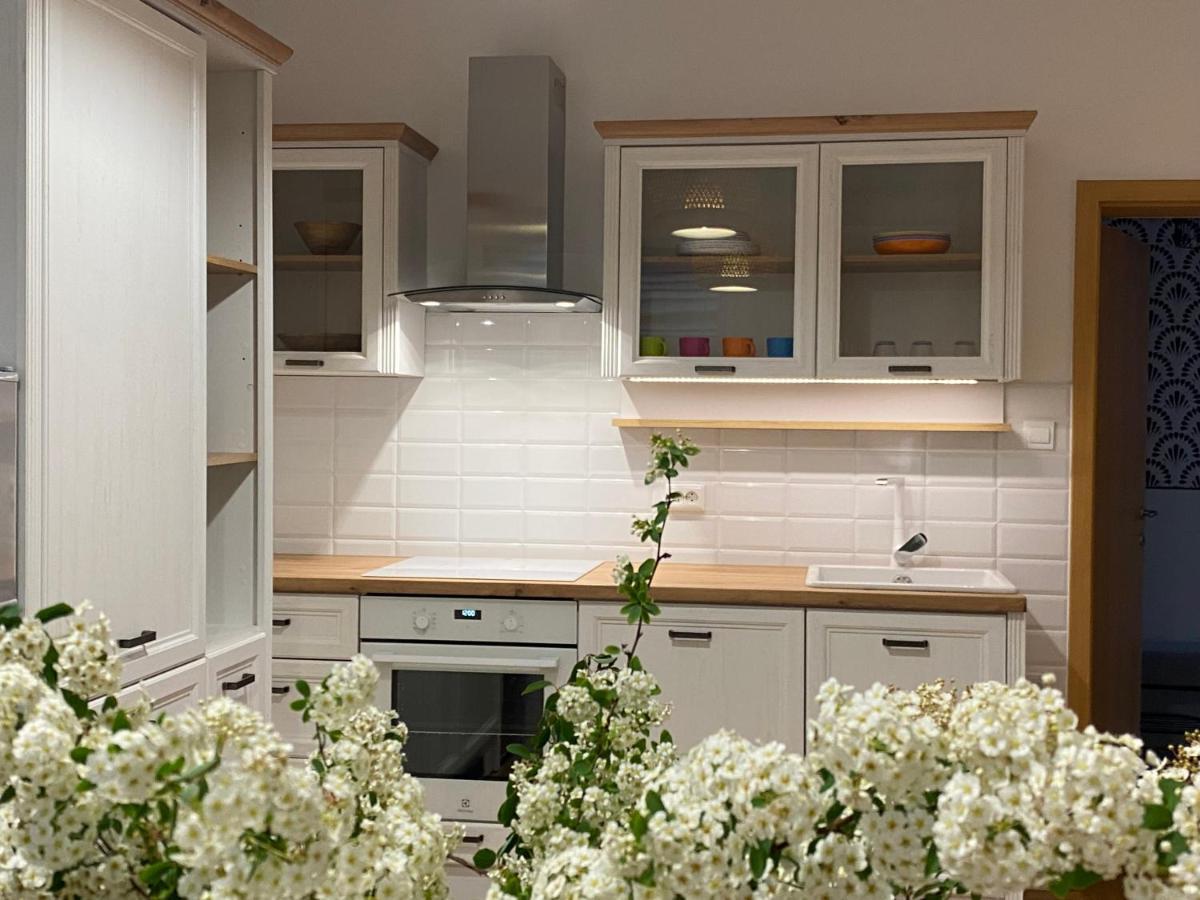 Apartma Rogatec Luaran gambar